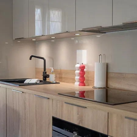 Casita 2 - 2 Avec Parking - Place Des Lices Διαμέρισμα *